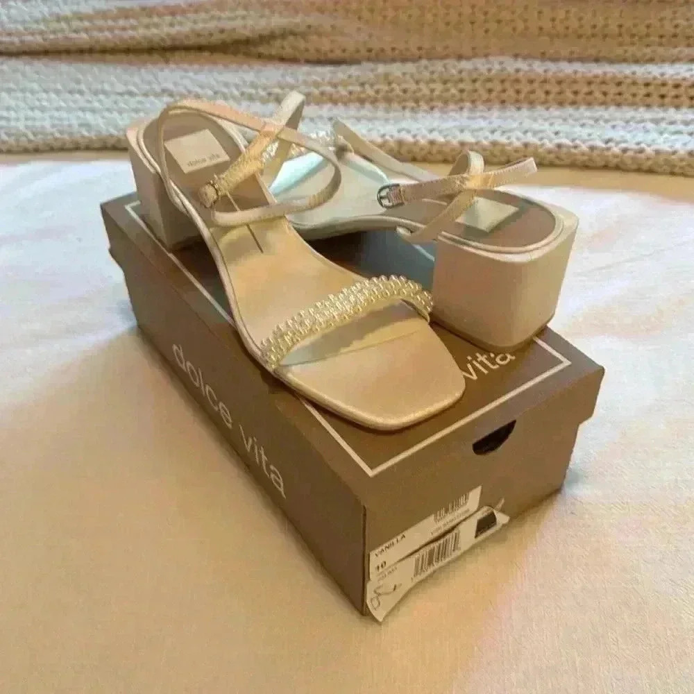 Worn Once  Dolce Vita Zalima Heels